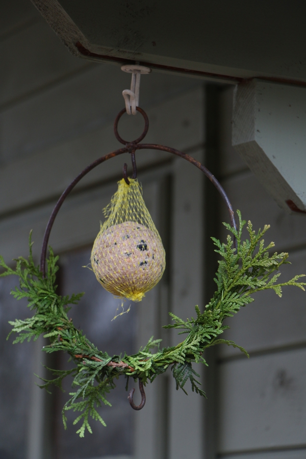 Meisenknödelhalter, Meisenknödelring mit 2 Haken, Ring für Meisenknödel und Deko, Ring mit Haken für Meisenknödel, Meisenknödelhalter zum umwickeln