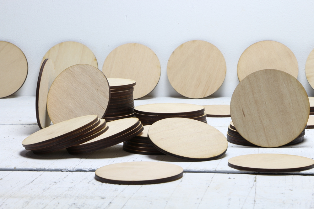 20 Stück Holzscheibe 4 mm, DIY Bastelzubehör 20 Stück Holzscheibe 4 mm, DIY Bastelzubehör