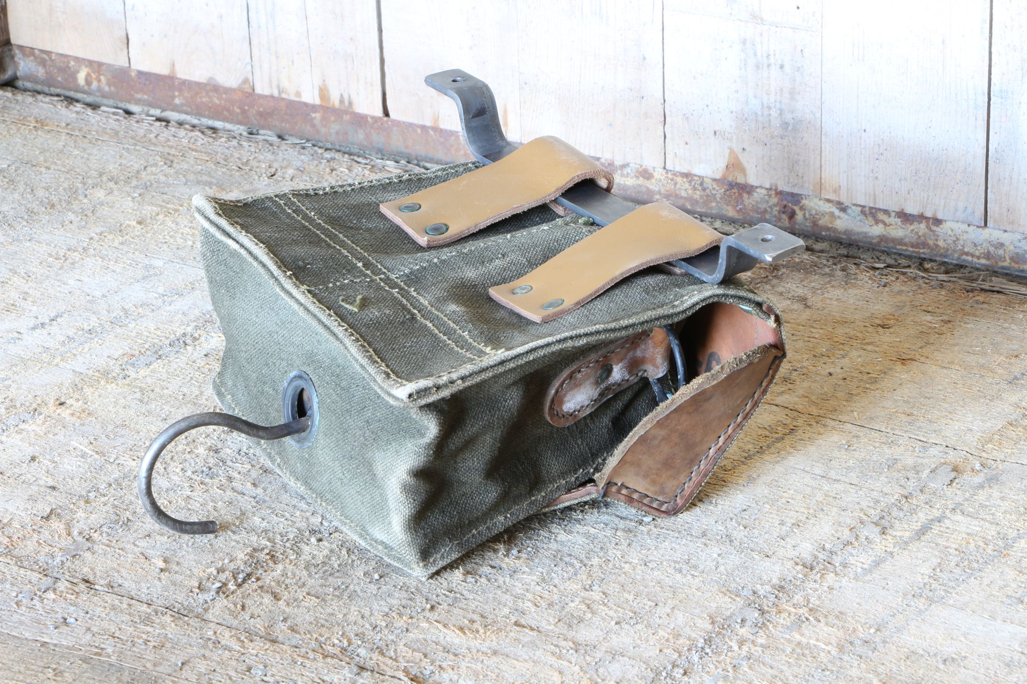 Garderobe / Wandtasche mit Haken Garderobe / Wandtasche mit Haken