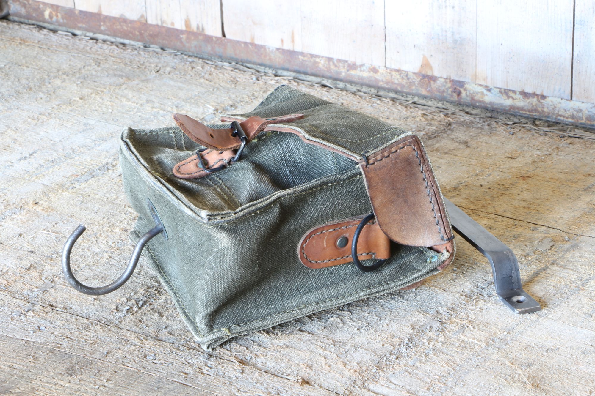 Garderobe / Wandtasche mit Haken Garderobe / Wandtasche mit Haken